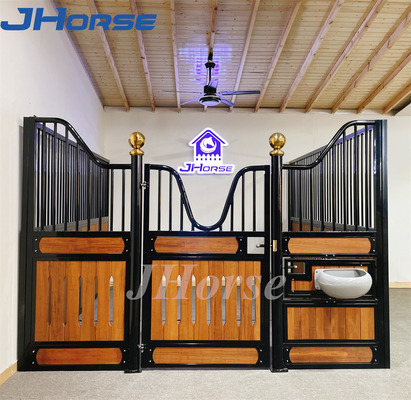 জোয়াল স্থিতিশীল সামনের প্যানেল E-06 সহ 3m 3.6m ইউরোপীয় ঘোড়ার স্টল