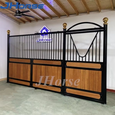 ভারী দায়িত্ব বহিরঙ্গন ঘোড়া রাখার জন্য কাস্টমাইজড আবহাওয়া প্রতিরোধী ঘোড়া স্টল